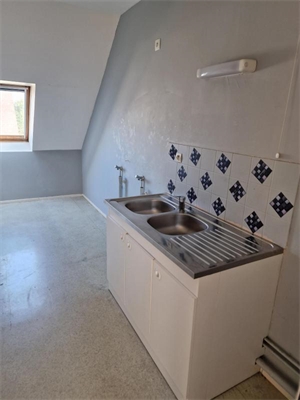 t5 à la location -   08000  CHARLEVILLE MEZIERES, surface 98 m2 location t5 - UBI476718932